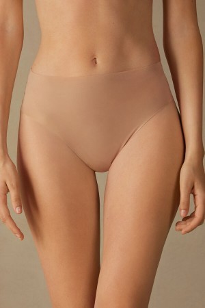 Intimissimi High Taille String in Seamless Ultralight Microfiber Natural | ZBENQ18199