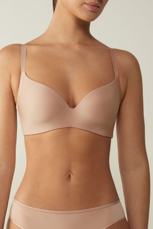 Intimissimi Adele Triangle Bra in Ultralight Microfiber Natural | BECIF86183