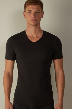 Intimissimi V-neck T-shirt in Stretch Supima® Katoenen Zwart | UBETG58899