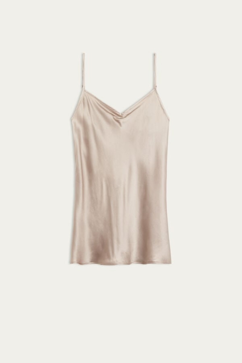 Intimissimi Silk Satin Top with V-neckline Natural | GBEEC21003