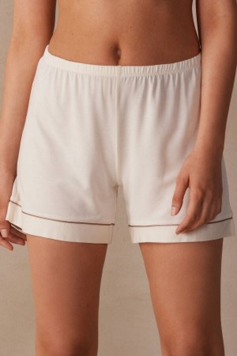 Intimissimi Modal Shorts with Contrast Trim Natural | BEJZR70561